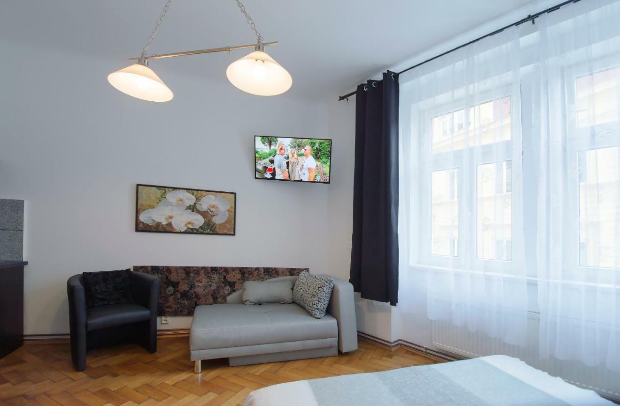 Modern Apartment Skolska 20 Prague Luaran gambar